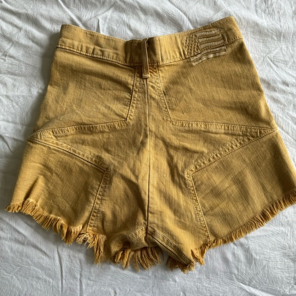 Revice Venus high rise cutoff shorts - Picture 2 of 6